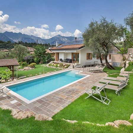 Villa Fani-Wellness & Relax Мальчезине Экстерьер фото